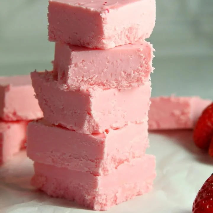 Delicious Valentine's Day Strawberry Fudge dessert on a decorative plate